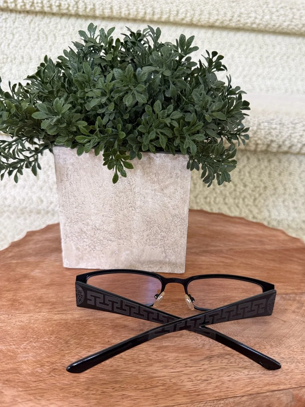 Pablo Zanetti Black Rectangular Eyeglasses.  👓